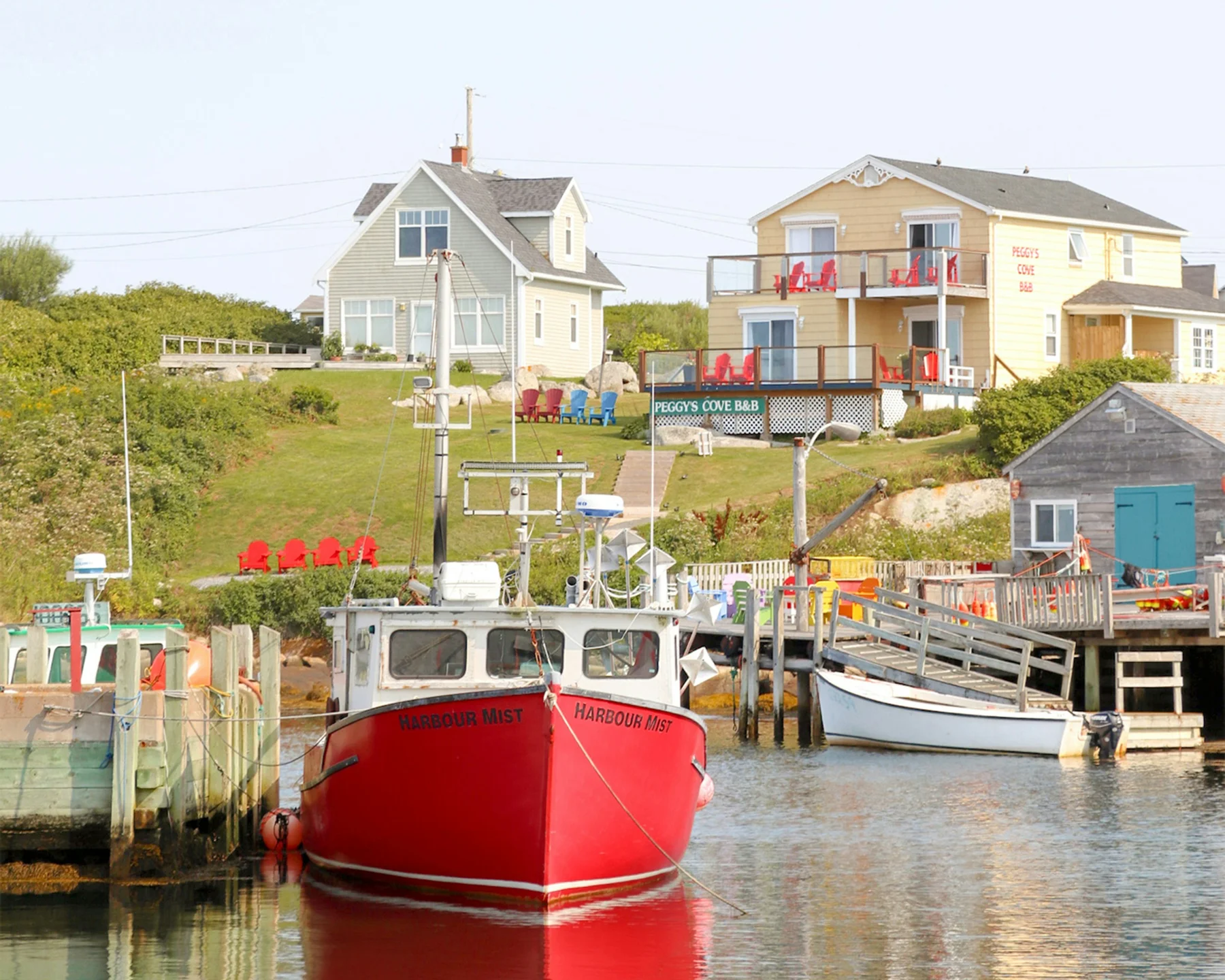 Peggy’s Cove, Nova Scotia · Livia Widjaja / Unsplash